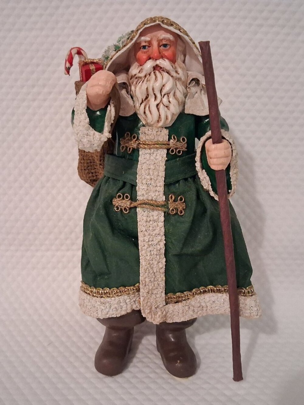 1993 Christmas Santa Clothtique By Possible Dreams Green Coat Burlap Sack 7”